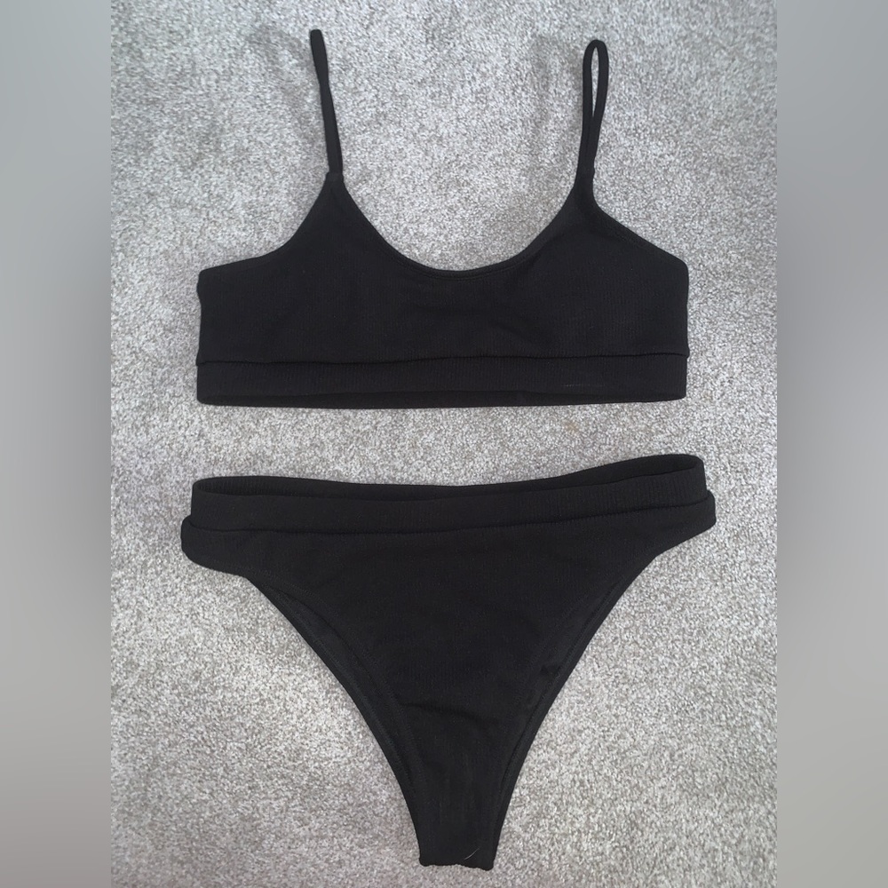 Black Bikini